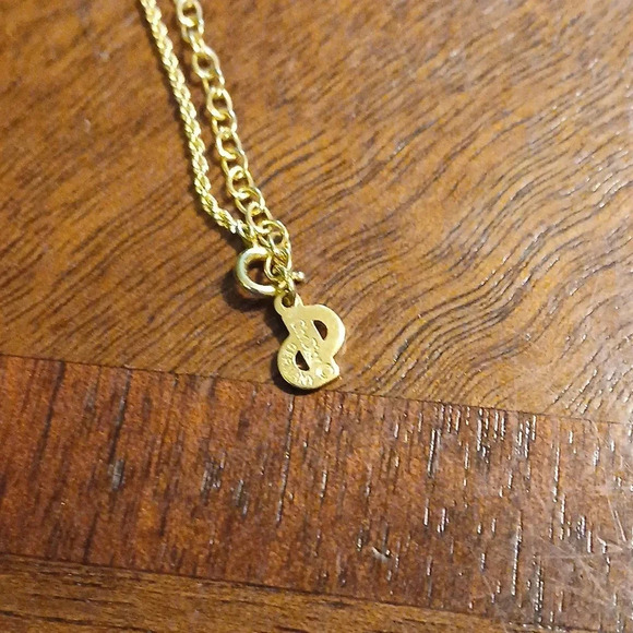 AUTHENTIC CHRISTIAN DIOR GOLD TONE HEART SHAPED CRYSTAL NECKLACE AND PENDANT - Picture 5 of 5